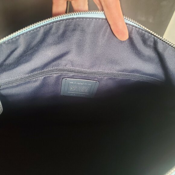 Light blue Coach tote - Picture 7 of 11